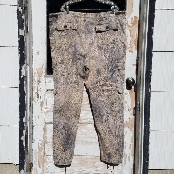 Cabela's Mossy Oak Brush Cargo Pants - Picture 2 of 7